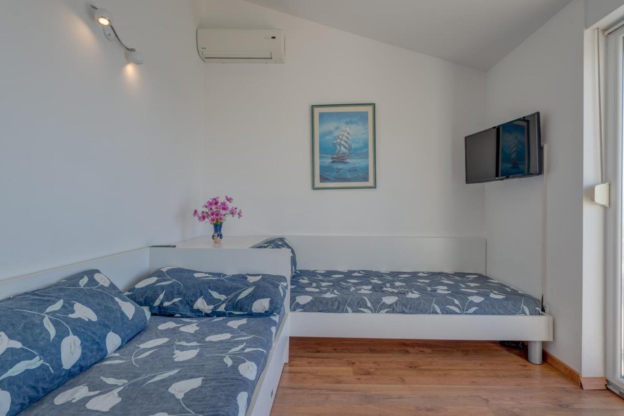 Pikolo Apartments Omis Tice Экстерьер фото