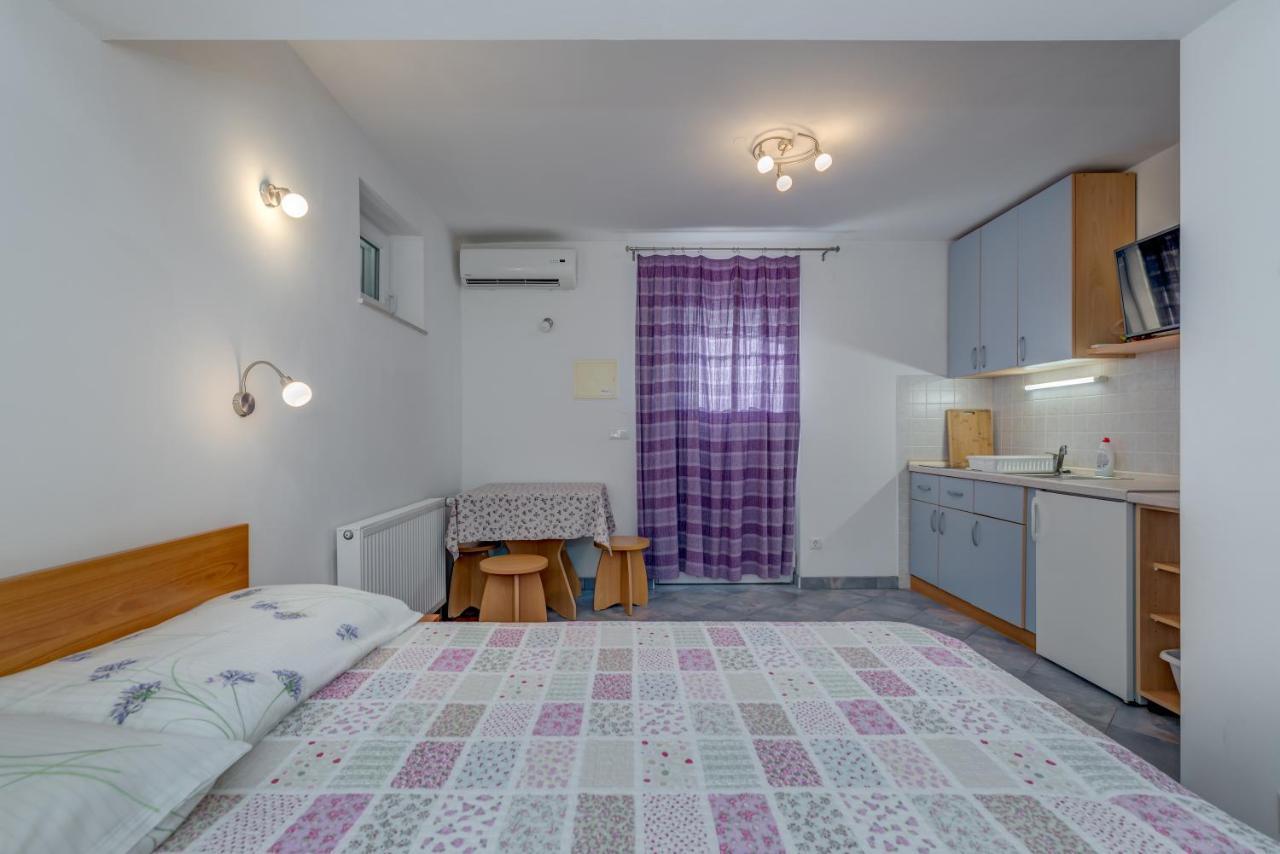 Pikolo Apartments Omis Tice Экстерьер фото